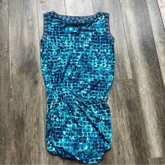 BCBGMaxAzria Womens Tunic Top Size Small Cyan Combo Draped Blue Multi Sleeveless - Picture 8 of 8
